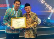 Surabaya Raih Dua Penghargaan Nasional Kemendikdasmen di Hardiknas 2026