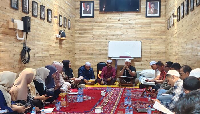 Harmoni Spiritual di Usia ke-11, PT MNJ Helat Metatu Bersholawat