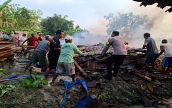 Ditinggal ke Sawah, Rumah Petani Purwodadi Ludes Terbakar