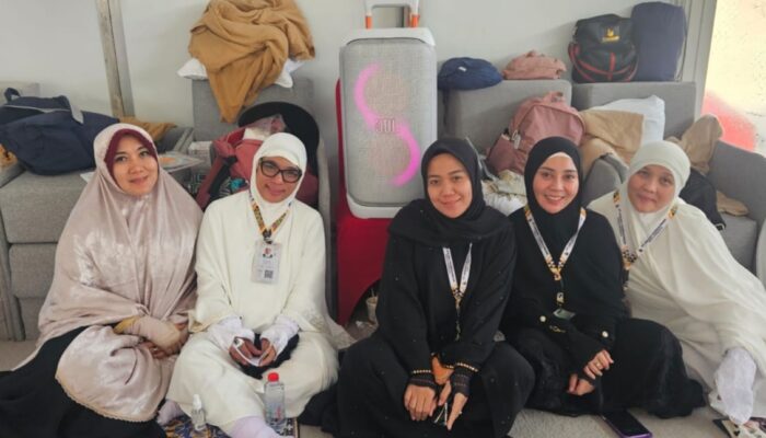 Hangatkan Silaturahmi di Tanah Suci, Ning Lia Ingatkan Jamaah Sumenep Jaga Stamina Jelang Puncak Haji