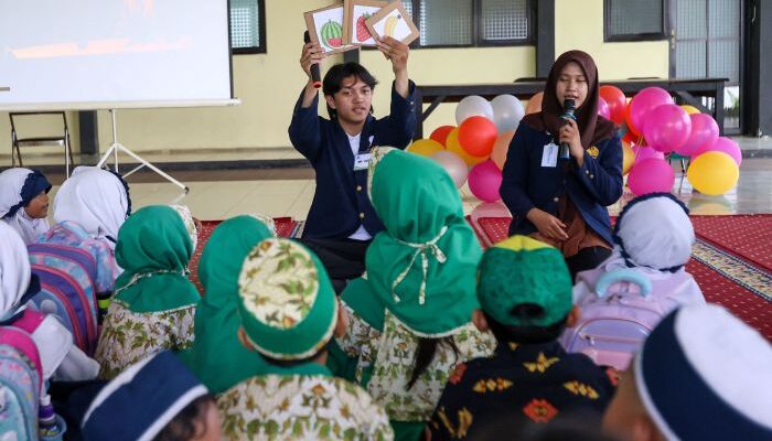 Program RICH Pakal Diserbu Warga, Kursus Bahasa Inggris Gratis untuk Anak Usia Dini Jadi Primadona