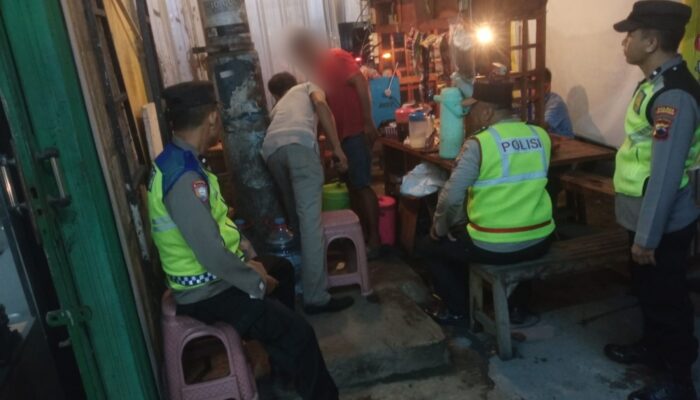 Angkringan Diduga Jual Miras di Gubug Dilaporkan Warga, Polisi Gerak Cepat