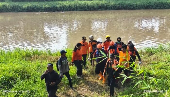 Pria Hanyut di Banjir Kanal Barat Semarang Ditemukan Meninggal, Identitas Terungkap dari KTP
