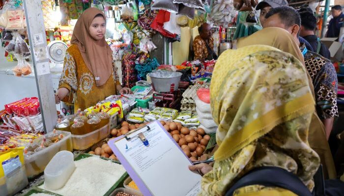 Stok Pangan Surabaya Aman Saat Libur Panjang Iduladha 2026, Warga Diimbau Tak Panic Buying