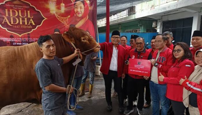 PDIP Surabaya Rayakan Iduladha dengan Semangat Kebersihan dan Berbagi