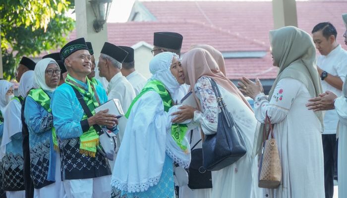 Jemaah Haji Lamongan 2026 Tiba Selamat, Kloter Terakhir Mendarat Rabu Malam