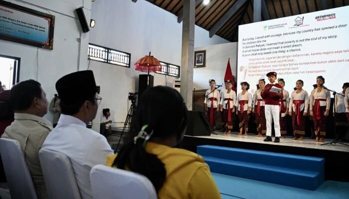 Prabowo Dengar Kisah Haru Siswa Sekolah Rakyat di Bali, dari Putus Sekolah hingga Bisa Membaca