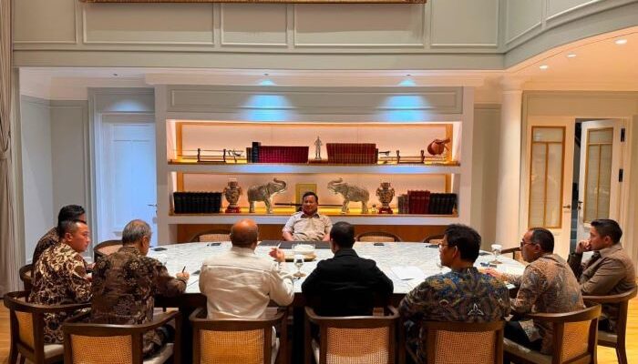 Prabowo Minta Data Positif Investasi Disampaikan Terbuka ke Publik