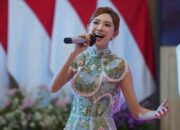 Rindu Kampung Halaman, Kepulangan Icha ke Jember Disambut Hangat