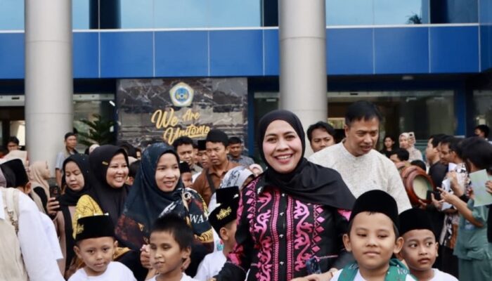 Rayakan Hari Jadi Ke-45, Unitomo Gelar Khitan Massal untuk 140 Anak