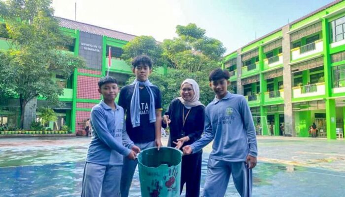 Pemkot Surabaya Ajak Sekolah Manfaatkan Libur Panjang untuk Kerja Bakti Gerakan Indonesia ASRI