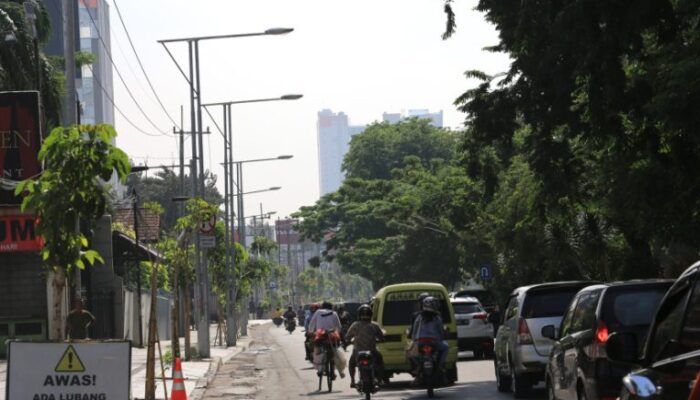 Bukan Petugas Resmi, Komplotan Pekerja Gadungan Incar Kabel PJU Surabaya