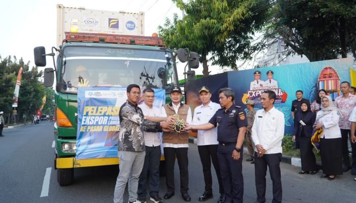 Bupati Yes Lepas Produk Ekspor Lamongan ke Berbagai Negara, Dorong UMKM Tembus Pasar Global