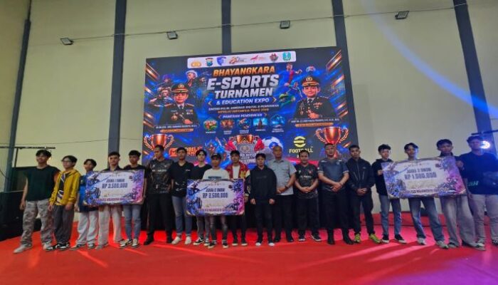 Polres Mojokerto Sukses Gelar Kapolres Cup E-Sport Hari Bhayangkara ke-80, Padukan Turnamen dan Expo Pendidikan