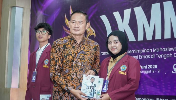 Bupati Yuhronur Efendi Paparkan Dinamika Global dan Kepemimpinan Berbasis Integritas di Hadapan Mahasiswa