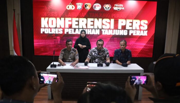 Polres Pelabuhan Tanjungperak Bongkar Jaringan Narkoba Amankan Dua Tersangka dan 292,93 Gram Sabu
