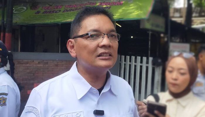 Viral Dugaan Pencurian Tiang Rambu Parkir di Surabaya, Dishub Tempuh Jalur Hukum dan Perketat Pengawasan