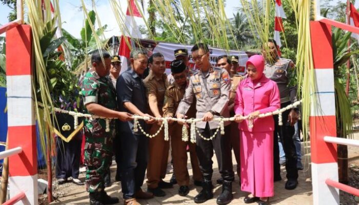 Polres Trenggalek Bangun Jembatan Merah Putih Presisi, Dorong Ekonomi Desa