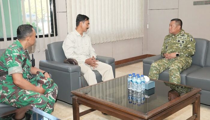 Brigjen TNI Kohir Raih JMSI Jatim Award 2026, Danrem 084/Bhaskara Jaya Dinilai Paling Aktif di Media