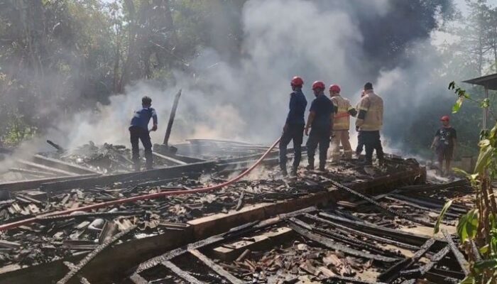 Ditinggal Pemilik, Tungku Kayu Diduga Jadi Penyebab Dapur di Boyolali Ludes Terbakar