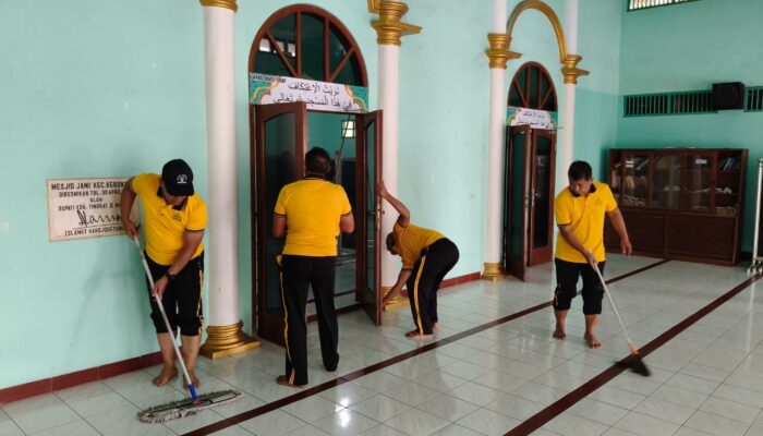 Jelang Hari Bhayangkara ke-80, Polres Madiun Gelar Bakti Religi Serentak di Sejumlah Tempat Ibadah