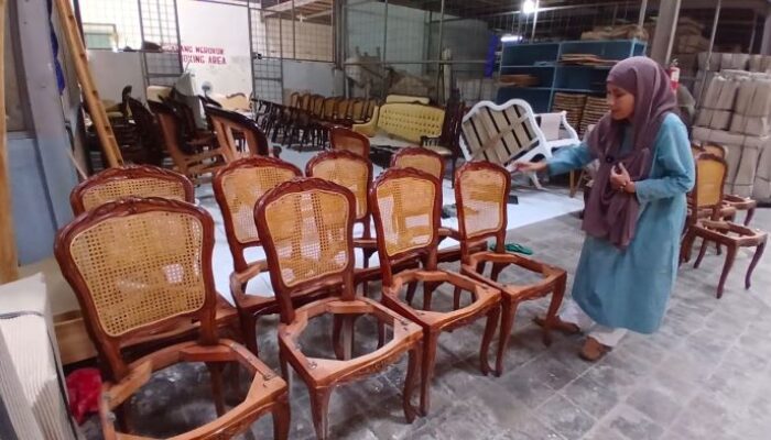 Pengusaha Mebel Jepara Tertekan, Kenaikan Dolar Picu Lonjakan Harga Bahan Baku