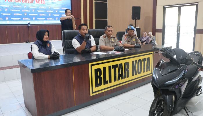 Aplikasi Kencan, Tiga Pelaku Perampasan di Blitar Kota Ditangkap Polisi