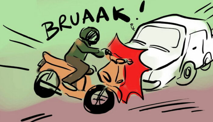 Adu Moncong Truk Box dan Honda PCX di Jalur Nganjuk–Surabaya, Satu Pengendara Luka Parah