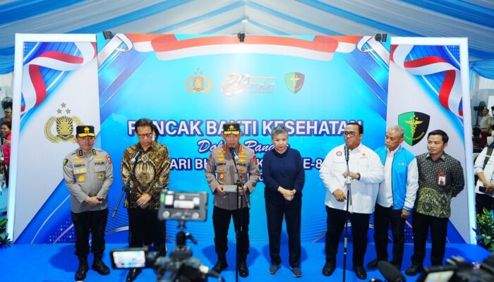 Hadiri Puncak Bakti Kesehatan, Kapolri: Berikan Pelayanan Terbaik ke Masyarakat dan Anggota