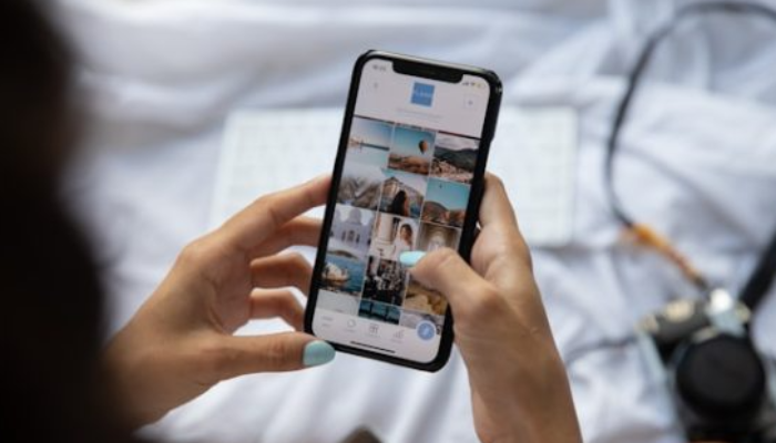 3 Kebiasaan Digital yang Bisa Mengurangi Kecemasan di Malam Hari