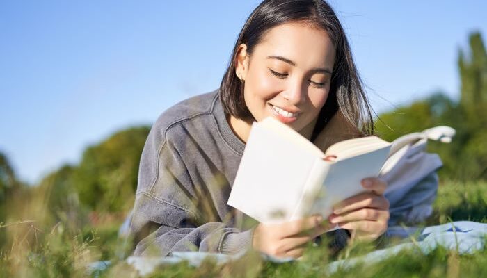 10 Manfaat Membaca Buku Setiap Hari untuk Kesehatan Otak dan Mental