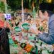 Khofifah Bersama Ribuan Jamaah Berselawat Bareng Gus Iqdam, Ajak Perkuat Ikhtiar Spiritual untuk Keberkahan Jawa Timur