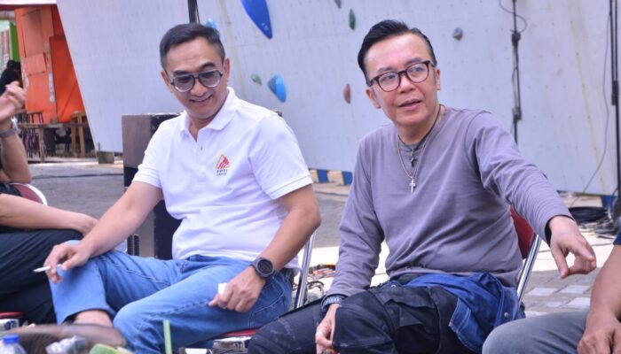 Ari Lasso Reuni di Antara Dinding Panjat Tebing