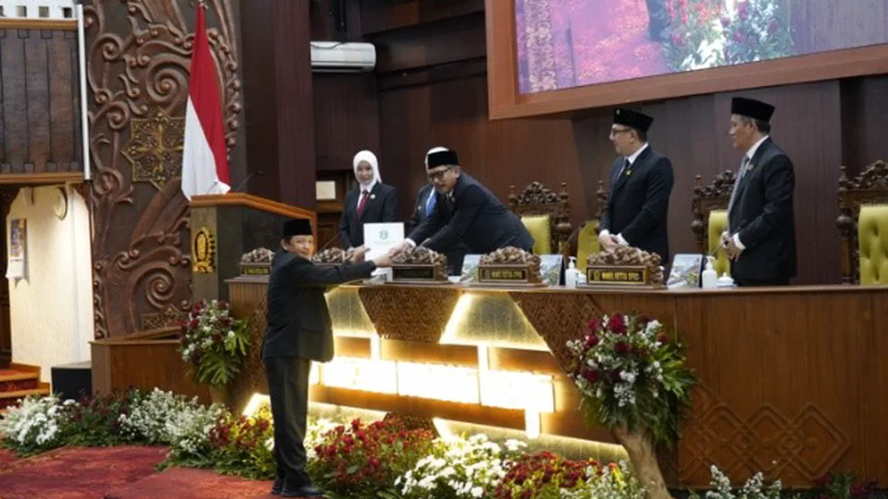 DPRD Jatim