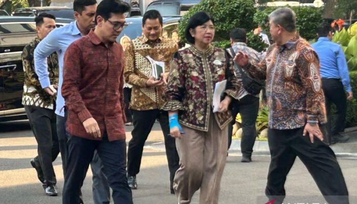 Pimpin Sementara BI, Destry Prioritaskan Nilai Tukar Rupiah