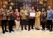 Mengawal Narasi Inklusif Jawa Timur: Biro Adpim Setda Jatim Raih Penghargaan Komunikasi Kolaboratif 2026