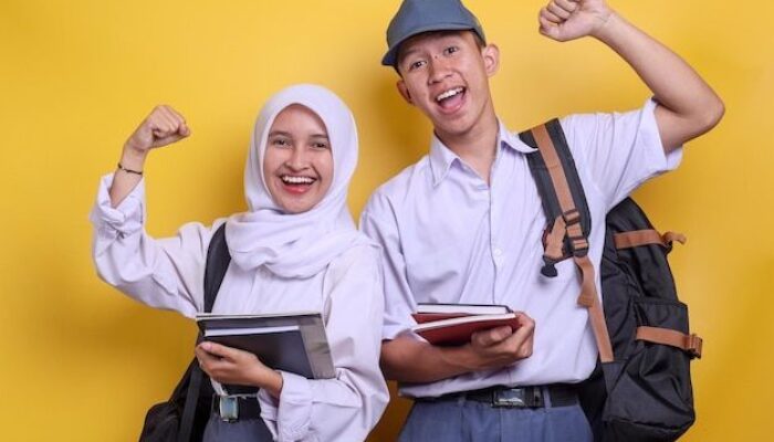 SNT Buka Kesempatan bagi Siswa Berprestasi