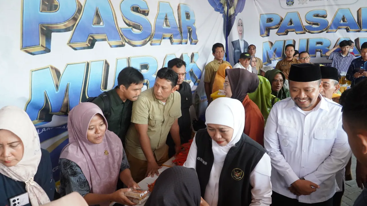 Pasar murah Sampang