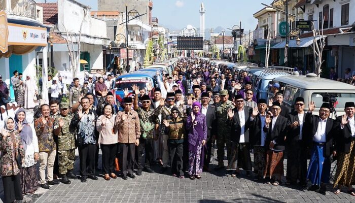 Nikah Massal Hari Jadi Kota Kediri, Ijab Kabul Bahasa Arab Pasangan Bandar Kidul Curi Perhatian