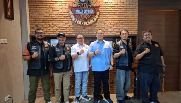 HDCI Gelar Merdeka Ride, Sambil Berbagi Pada Ojol