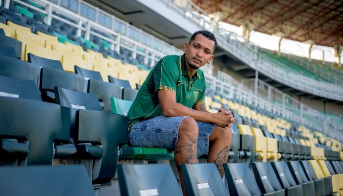 Persebaya Resmi Rekrut Walber Mota, Bek Brasil Berpengalaman di Liga Asia Siap Perkuat Green Force