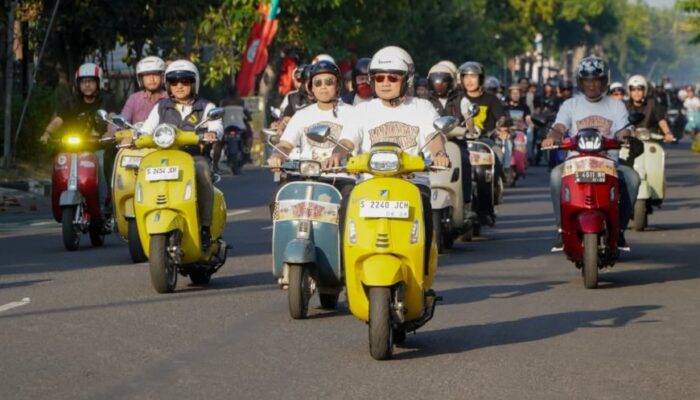 Semarak HJL ke-457, Lamongan Vespa Day 2026 Sukses Satukan Scooterist Lintas Daerah