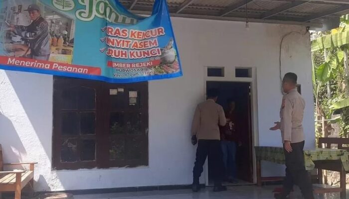 Upal Sasar Penjual Jamu, Kapolsek Gandusari Turun Tangan