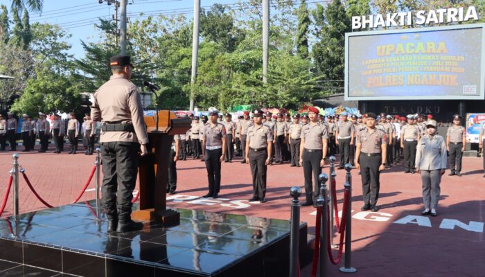 81 Personel Polres Nganjuk Resmi Naik Pangkat, Kapolres Ingatkan Amanah Jabatan Harus Dijaga