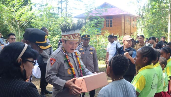 Astamaops Kapolri Dorong Generasi Papua Berprestasi Lewat Pusat Olah Seni