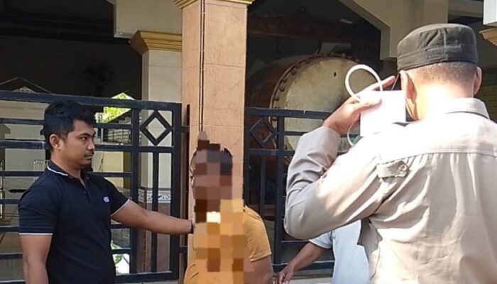 Polres Lamongan Ringkus Residivis Pencuri Kotak Amal Masjid, Modus Pakai Lidi Berperekat