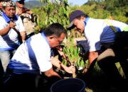 Menteri LH Kunjungi Wisata Sumber Gempong Trawas, Janji Lestarikan Sungai
