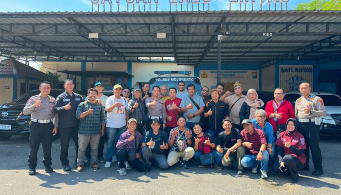 Satlantas Polres Mojokerto Gandeng Awak Media Tekan Balap Liar dan Knalpot Brong