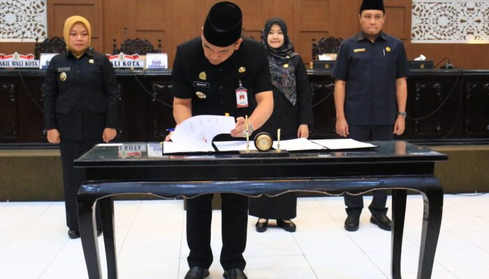 Paripurna, Pemkot dan DPRD Kota Probolinggo Sepakati KUA-PPAS APBD 2027