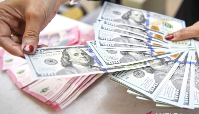 Rupiah Melemah ke Rp17.977 per Dolar AS, Dipicu Konflik AS-Iran dan Sentimen Suku Bunga BI